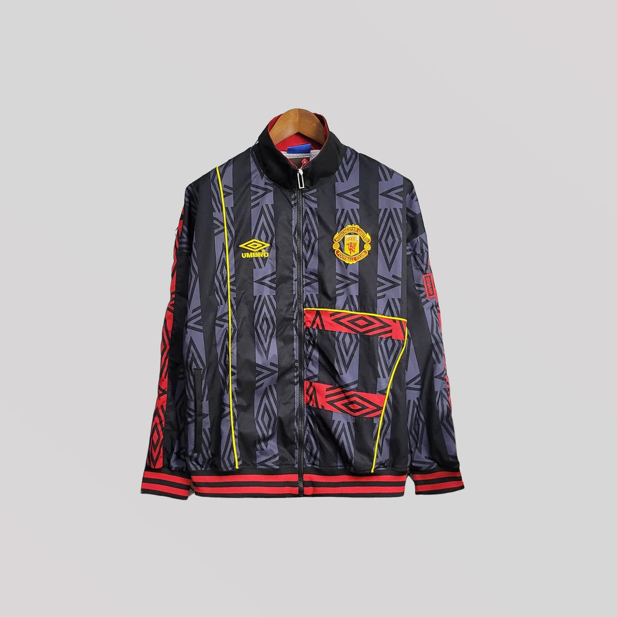 2025/2026 Manchester United Umbro Jacket Windbreaker